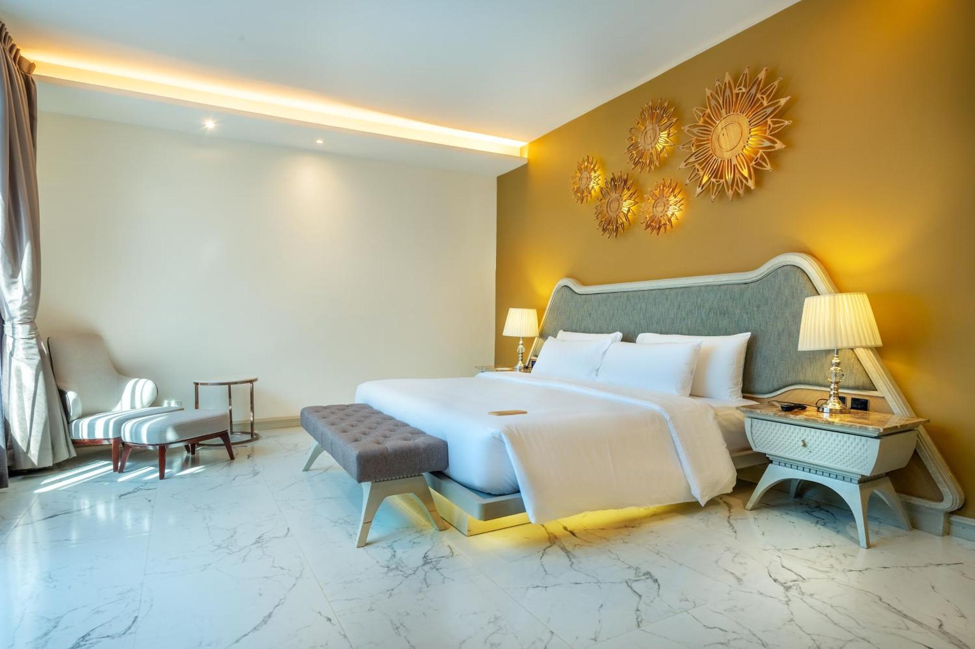 Phukalini Luxury Pool Villa & Onsen ホアヒン郡 エクステリア 写真