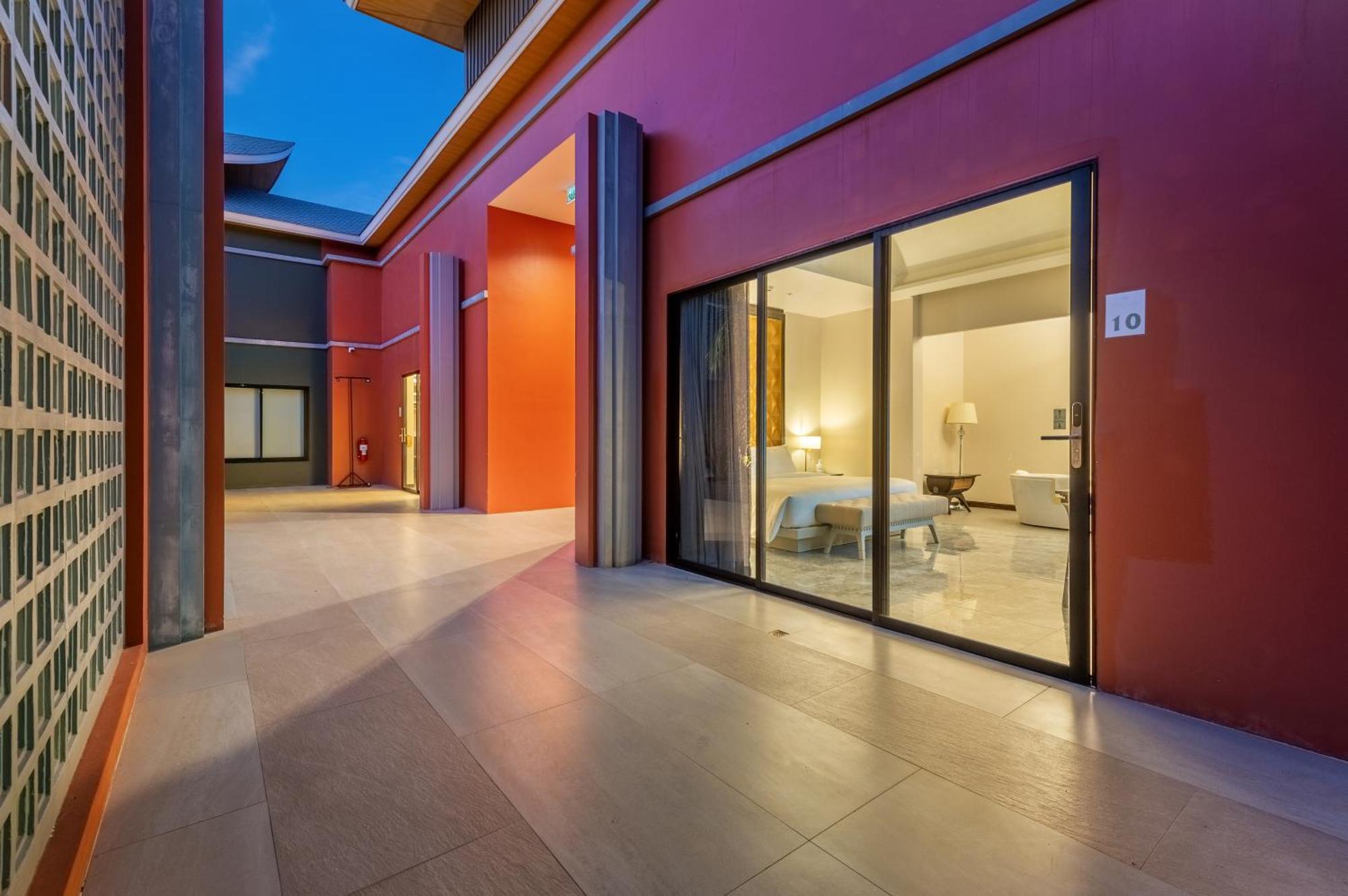 Phukalini Luxury Pool Villa & Onsen ホアヒン郡 エクステリア 写真