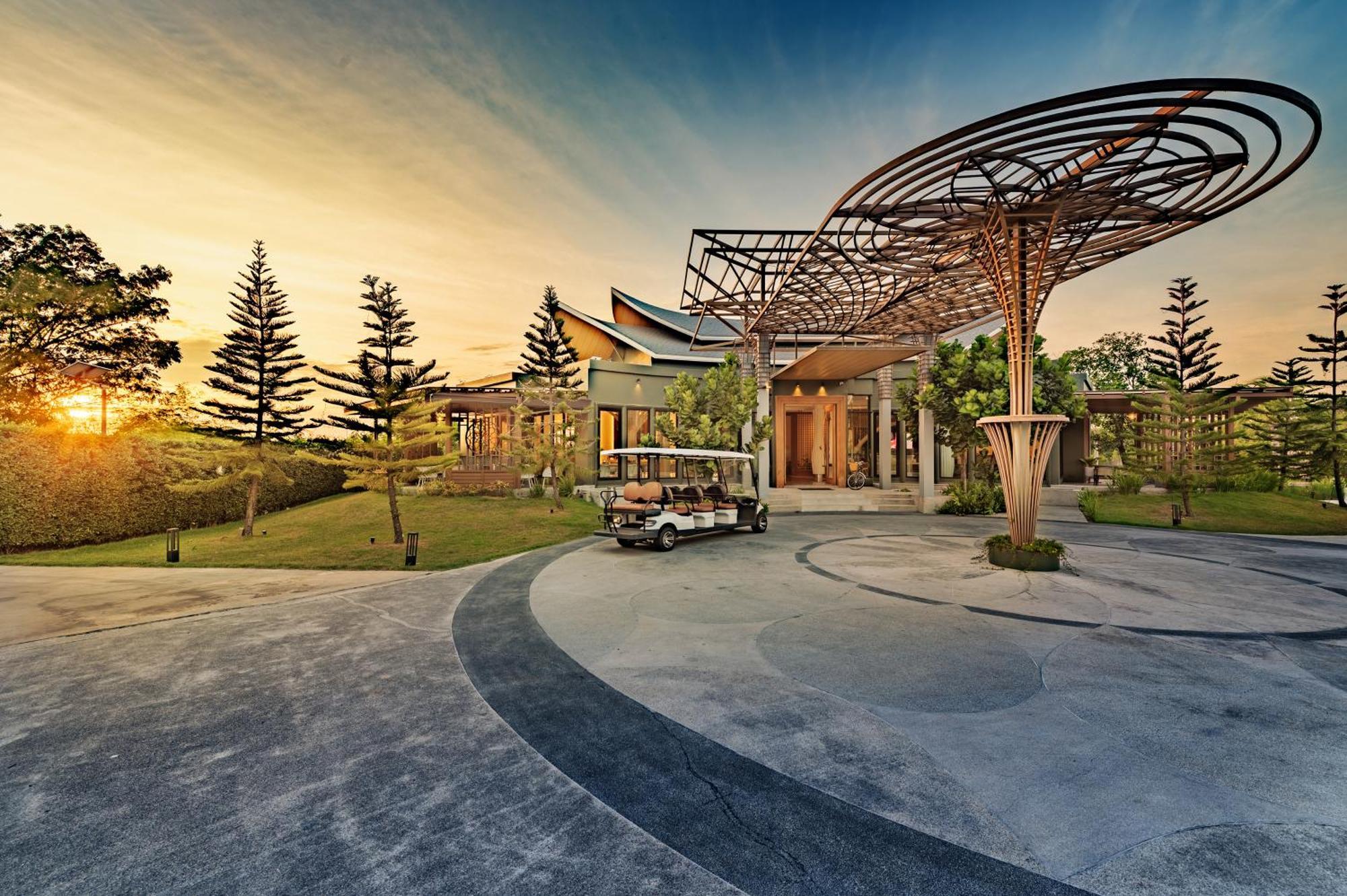 Phukalini Luxury Pool Villa & Onsen ホアヒン郡 エクステリア 写真