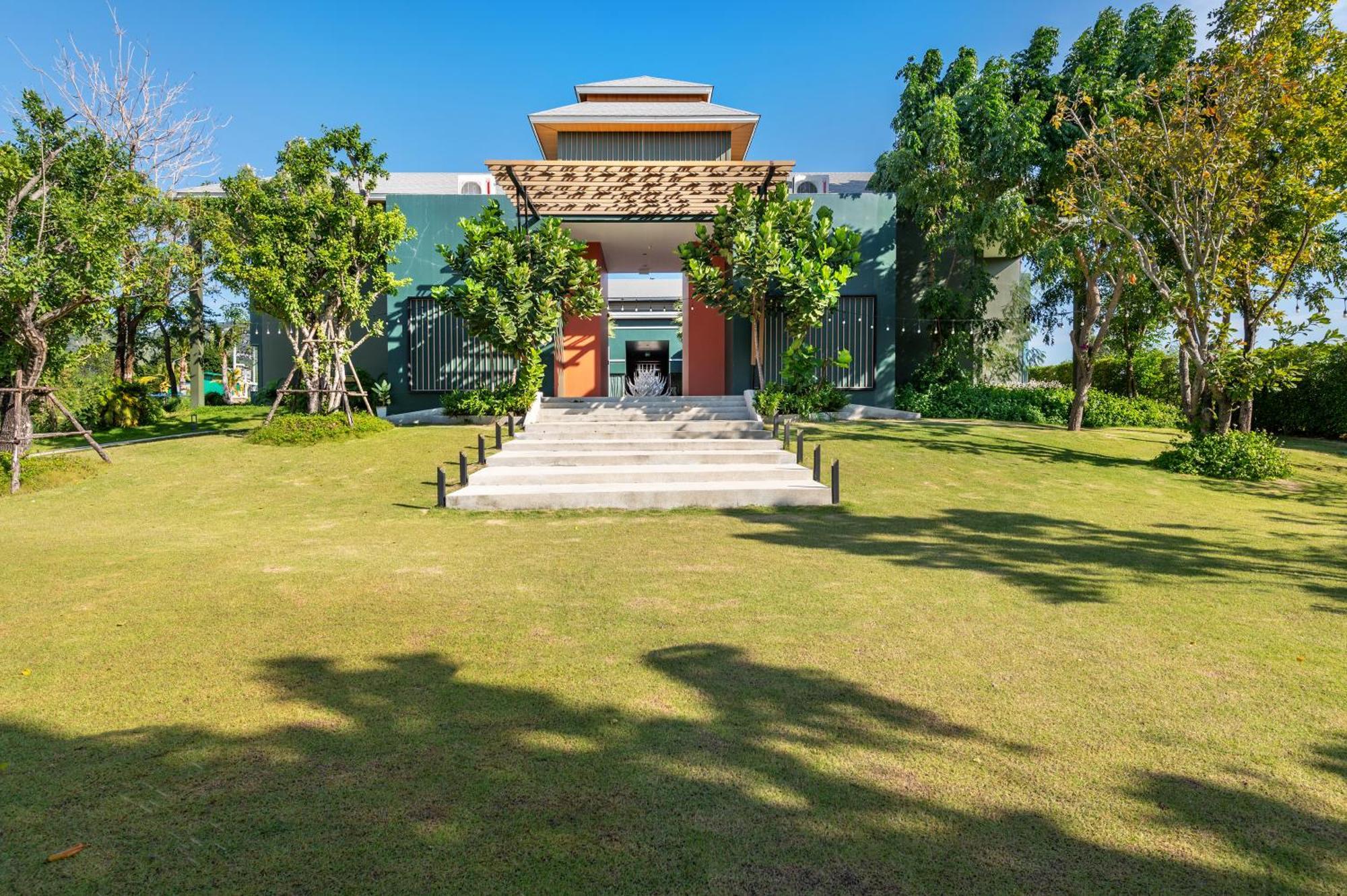 Phukalini Luxury Pool Villa & Onsen ホアヒン郡 エクステリア 写真