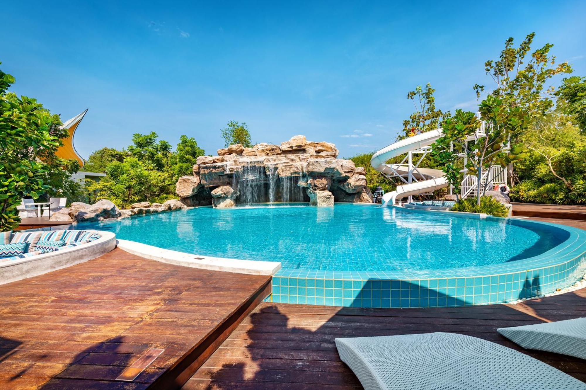 Phukalini Luxury Pool Villa & Onsen ホアヒン郡 エクステリア 写真